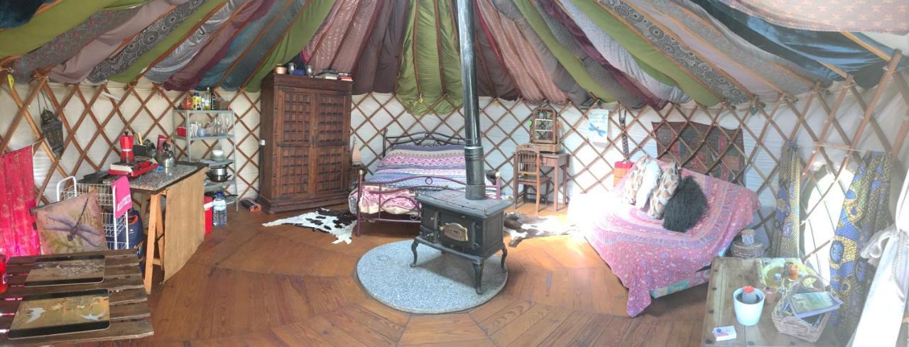 Star Gazing Luxury Yurt With River Views, Off Grid Eco Living Vale do Barco Exterior photo